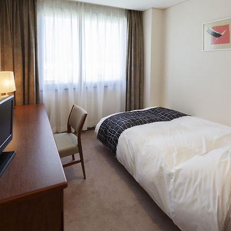 Hotel Pearl Garden Takamatsu Buitenkant foto