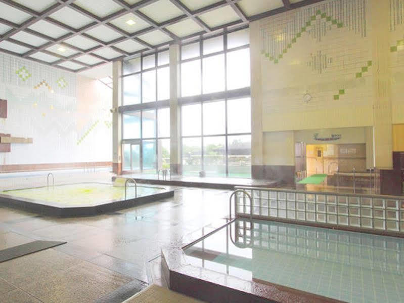 Hotel Pearl Garden Takamatsu Buitenkant foto