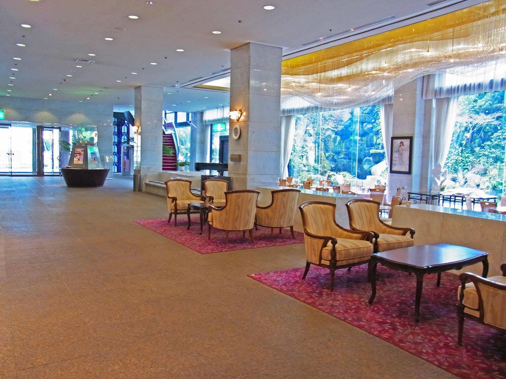 Hotel Pearl Garden Takamatsu Buitenkant foto